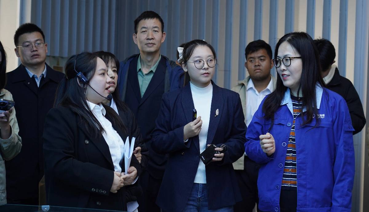 Delegation from King Prajadhipok Institute, Thailand, Visits GRAD Group for Tour and Symposium Delegation from King Prajadhipok Institute, Thailand, Visits GRAD Group for Tour and Symposium