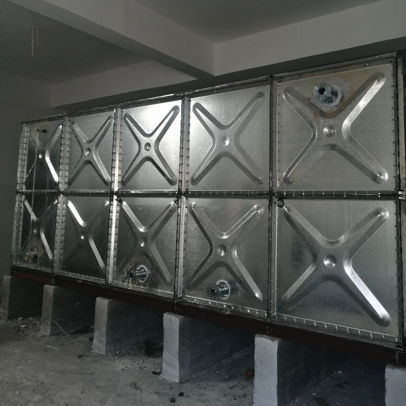 ถังเก็บน้ำโลหะสำหรับขาย