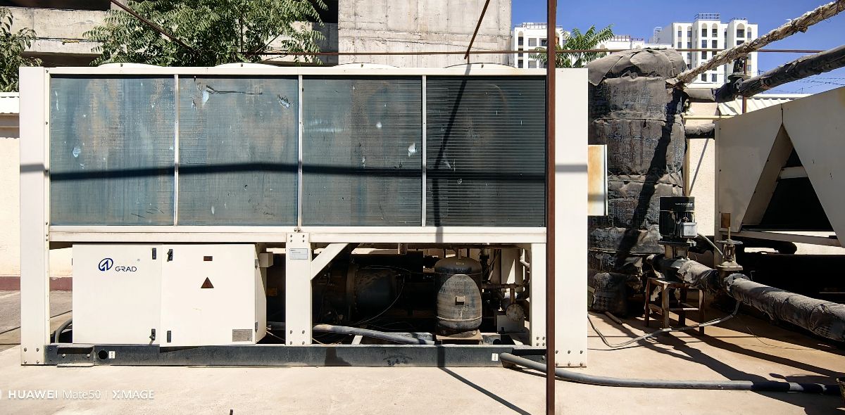 Enfriador de agua refrigerada